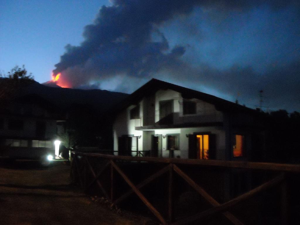 Bed and Breakfast Aurora Dell'Etna Zafferana Etnea Exterior foto