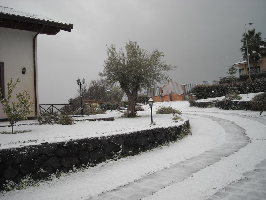 Bed and Breakfast Aurora Dell'Etna Zafferana Etnea Exterior foto